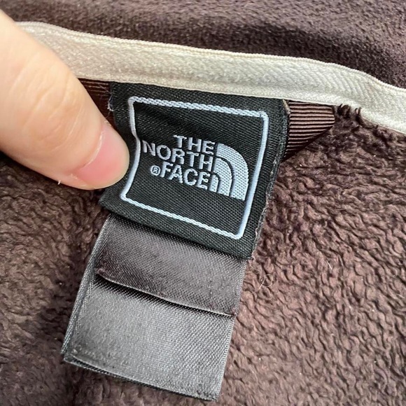 Vintage y2k brown fluffy north face fleece zip up brown. - Picture 4 of 4